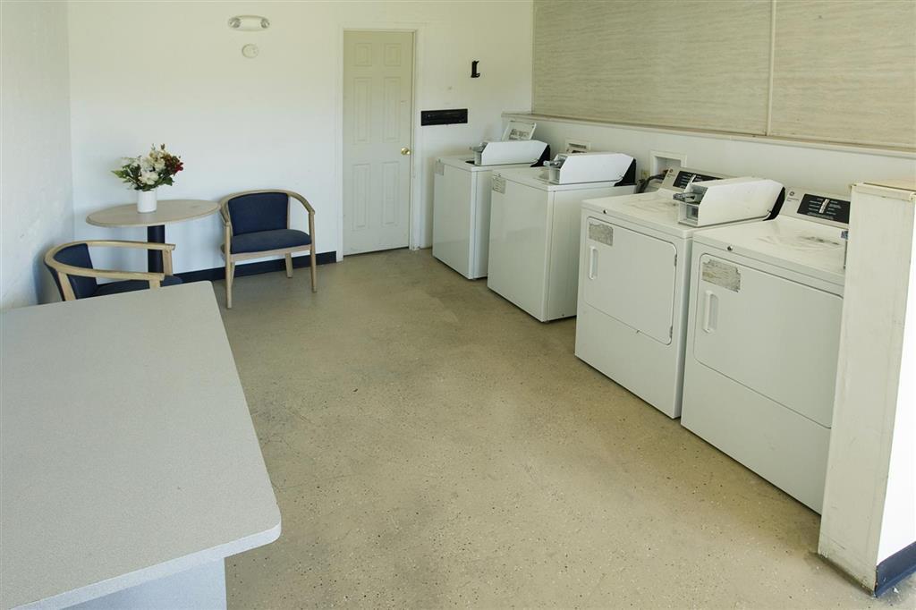 Americas Best Value Inn - Chesapeake Facilities photo